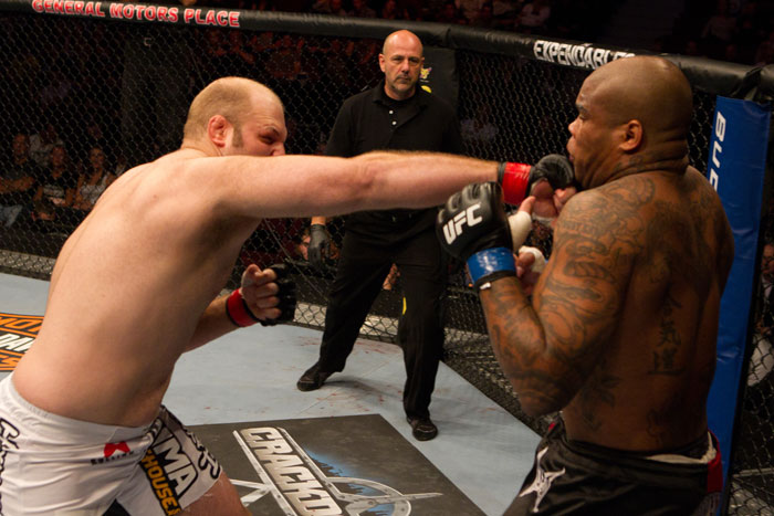 Rothwell vs. Yvel