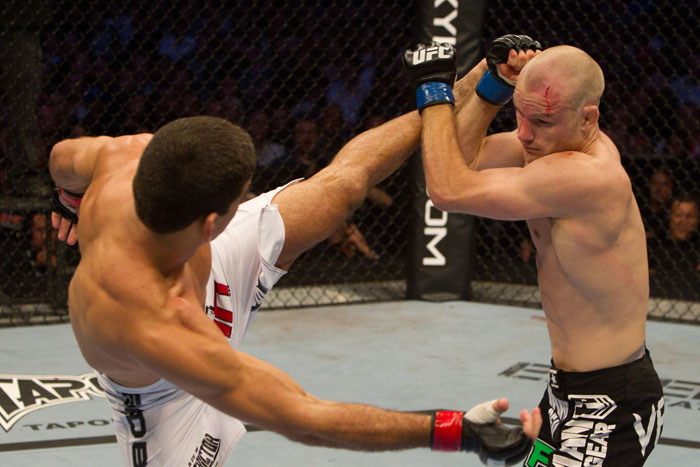 Thiago vs. Kampmann