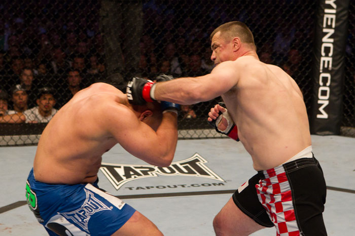 Cro Cop vs. Barry