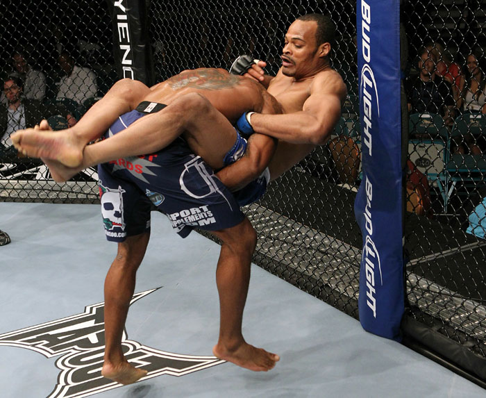 Gerard Harris vs. Dave Branch