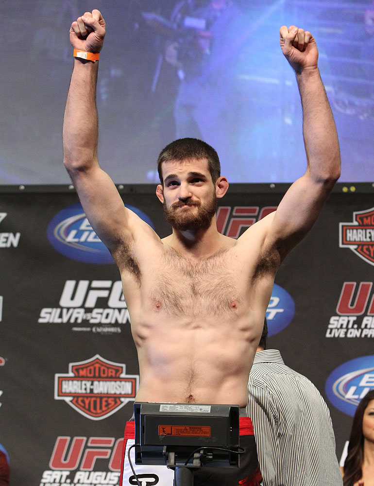 Dustin Hazelett
