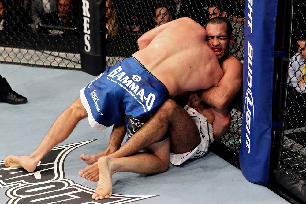 UFC118 Pierce vs. Alves