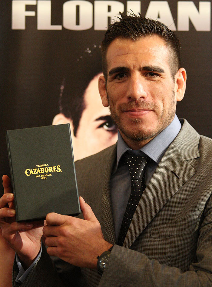 UFC 118 Press Conference: Kenny Florian.
Photo by Josh Hedges.