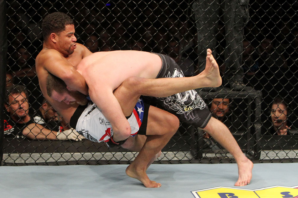 UFC 119: Grant vs. Paulino