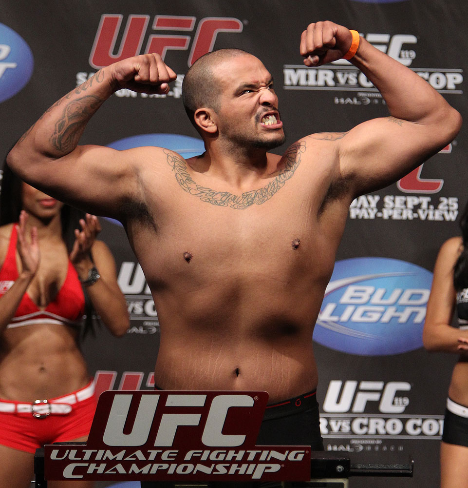 UFC 119 weigh ins: Joey Beltran