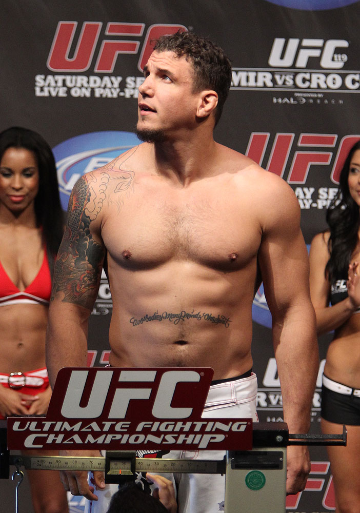 UFC 119 weigh ins: Frank Mir