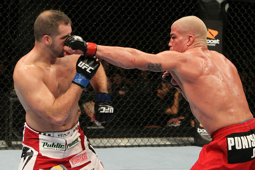 Matt Hamill vs Tito Ortiz