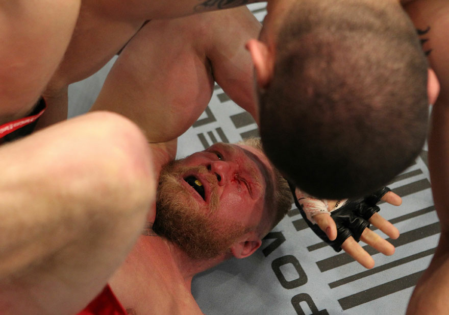 Cain Velasquez vs Brock Lesnar