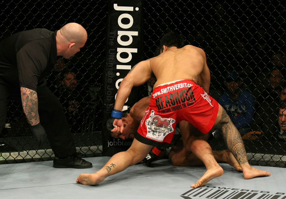 UFC 125: Baroni vs. Tavares