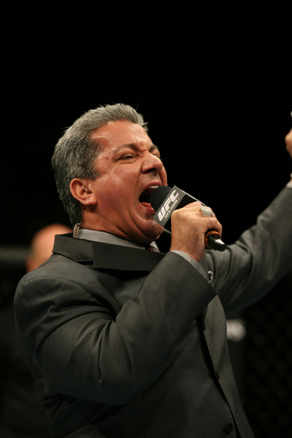 UFC 125: Bruce Buffer announces the Main Event.