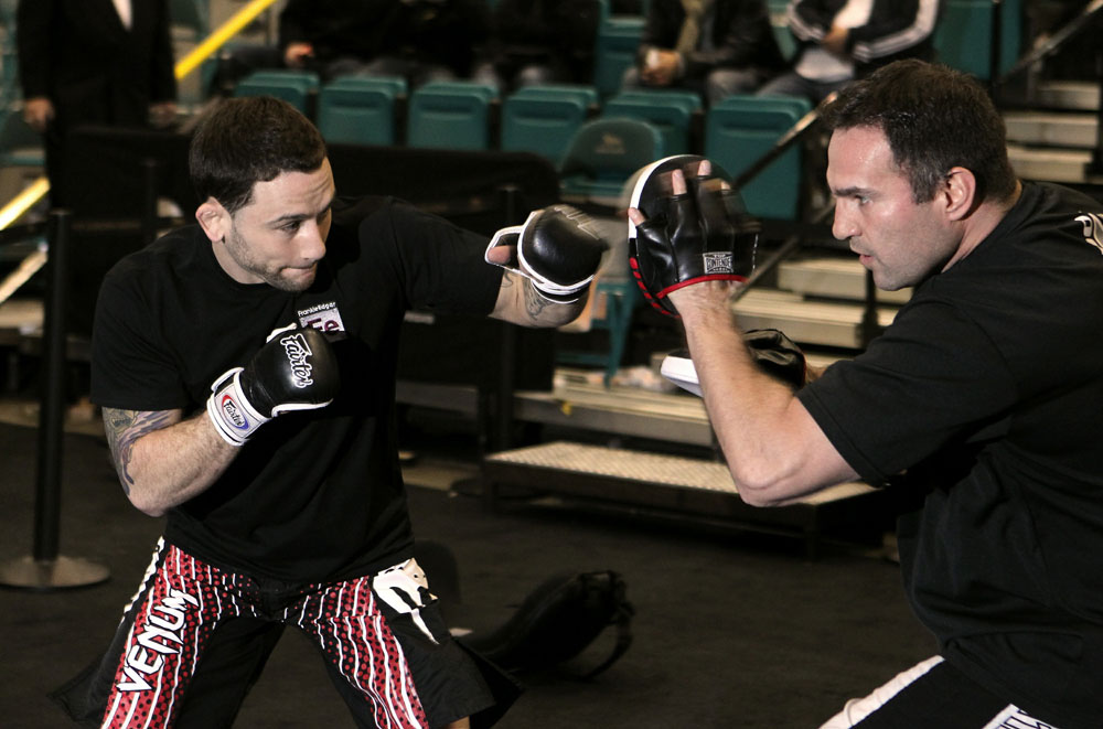 Frankie Edgar at the UFC 125 Open Workouts.
