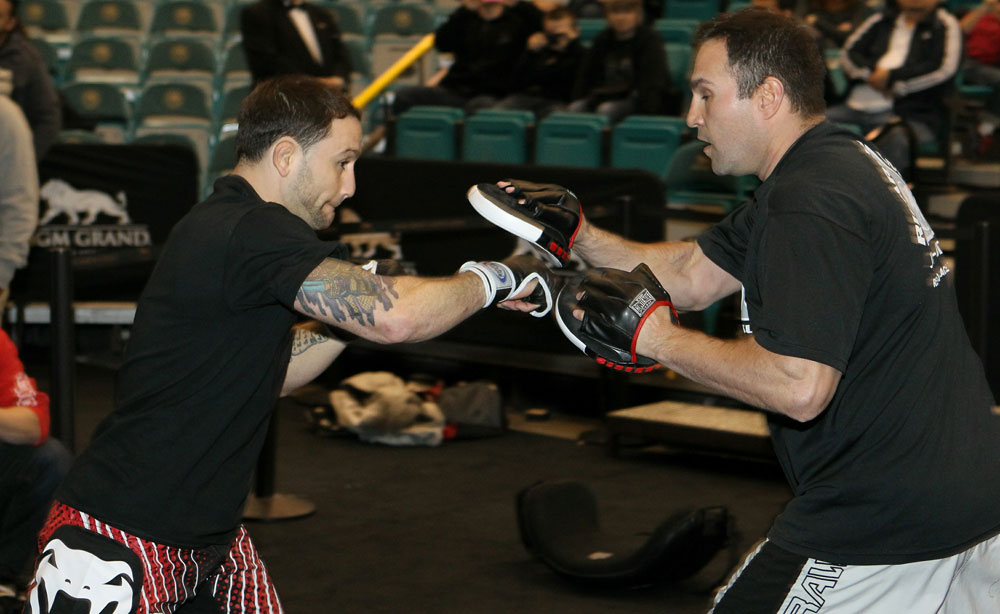 Frankie Edgar at the UFC 125 Open Workouts.