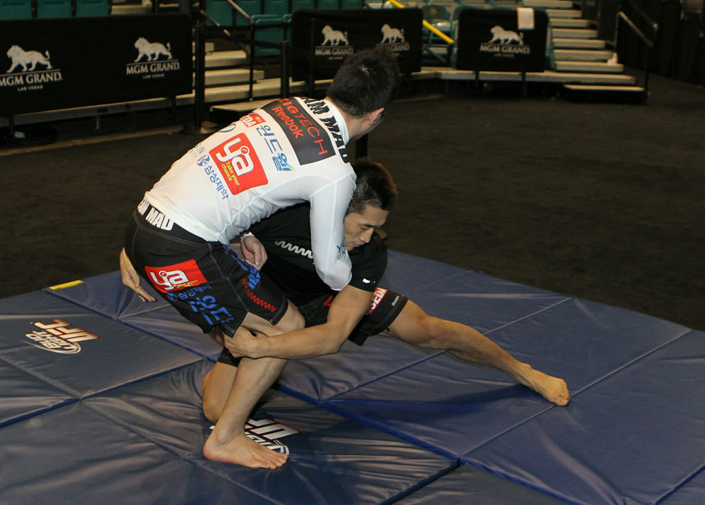 Dong Hyun Kim at the UFC 125 Open Workouts.
