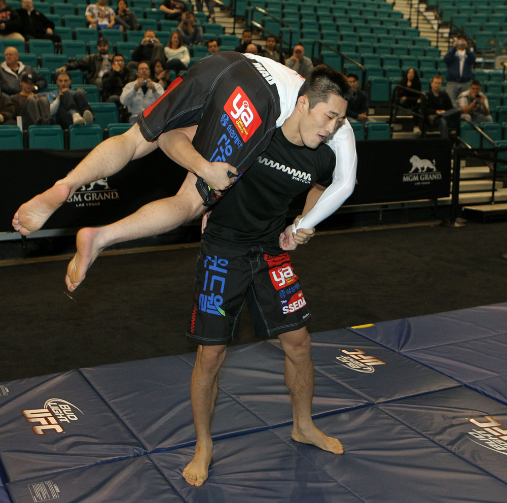 Dong Hyun Kim at the UFC 125 Open Workouts.