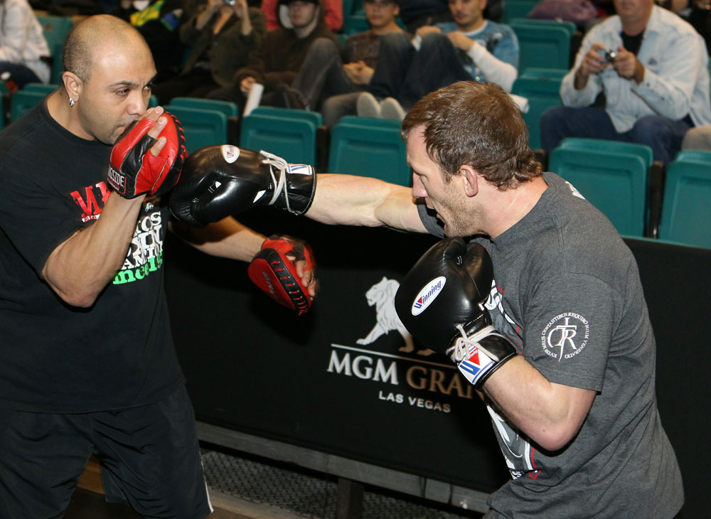 UFC®125 Open Workouts Photo Gallery UFC ® Media