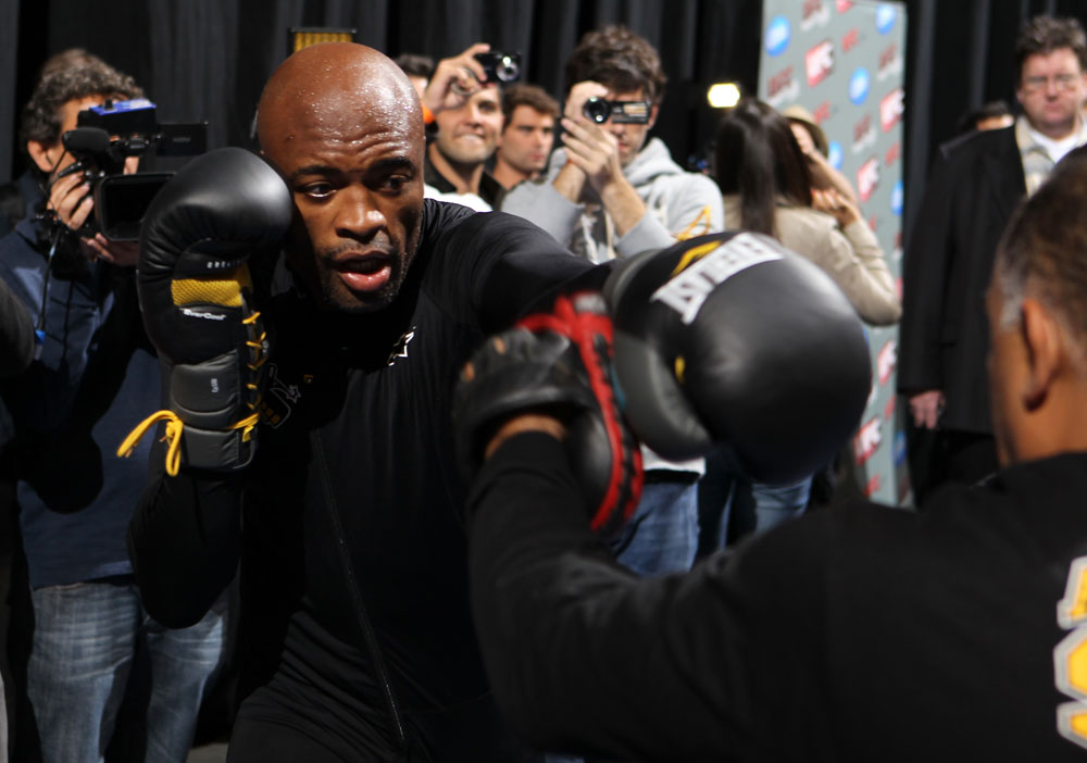 Silva hits pads at open workout Silva hits pads at open workout