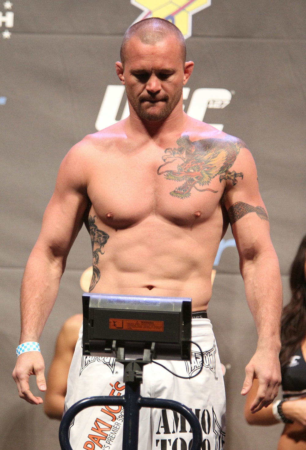 UFC 127 Weigh-in: Chris Lytle