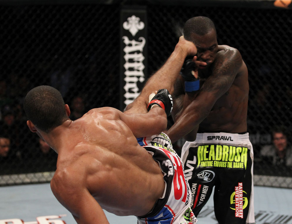UFC 128: Barboza bs. Njokuani