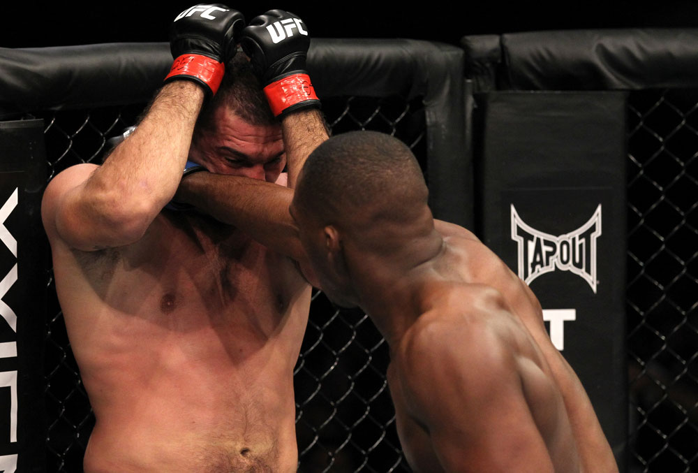 UFC 128: Rua vs. Jones