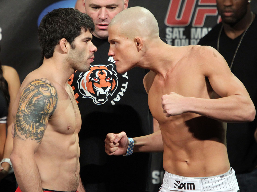 UFC 128 Weigh-ins: Assuncao vs. Koch