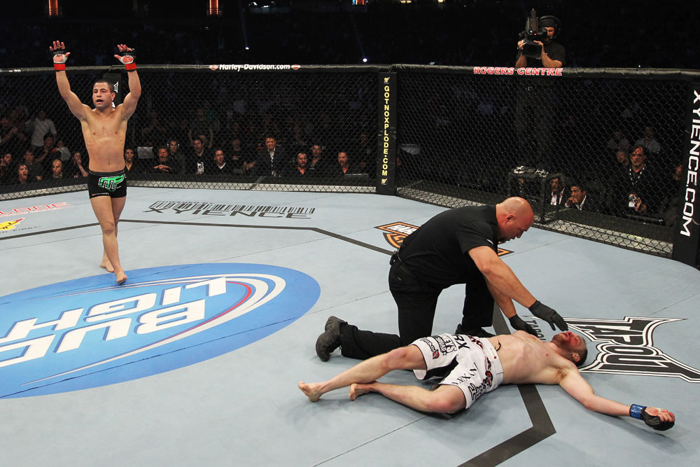 John Makdessi knocks out Kyle Watson John Makdessi knocks out Kyle Watson