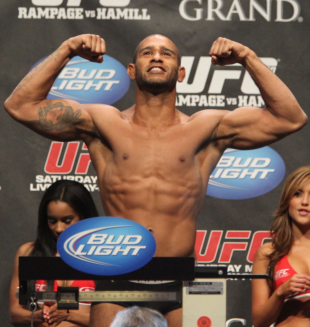 UFC 130 Weigh-ins: Jorge Santiago