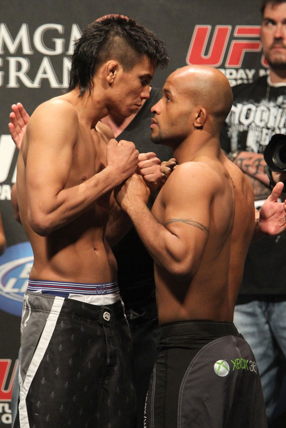 UFC 130 Weigh-ins: Miguel Angel Torres vs. Demetrious Johnson
