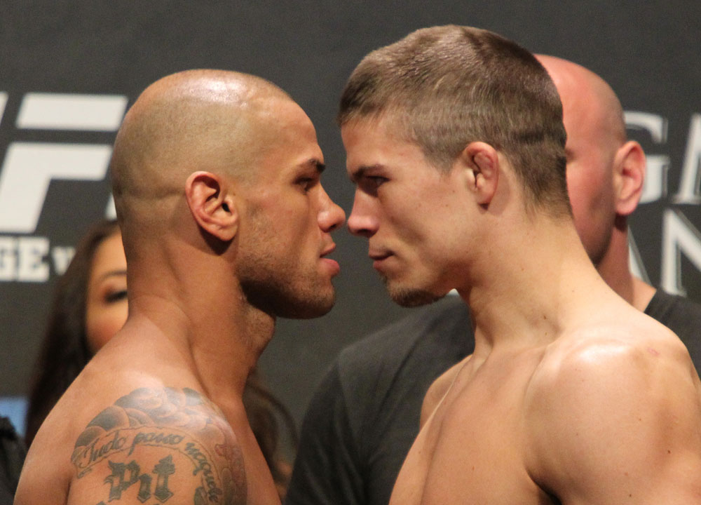 UFC 130 Weigh-ins: Thiago Alves vs. Rick Story