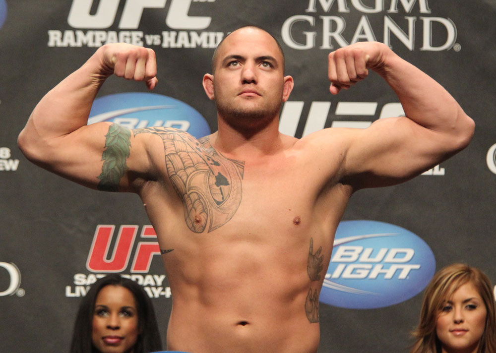 UFC 130 Weigh-ins: Travis Browne