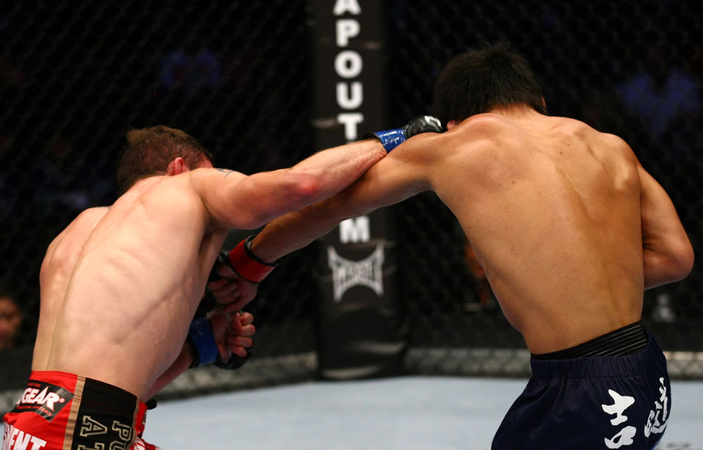 Darren Elkins vs Michihiro Omigawa