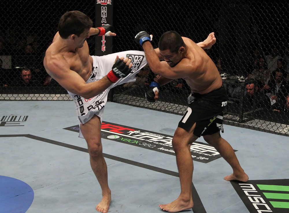 Mark Munoz vs Demian Maia