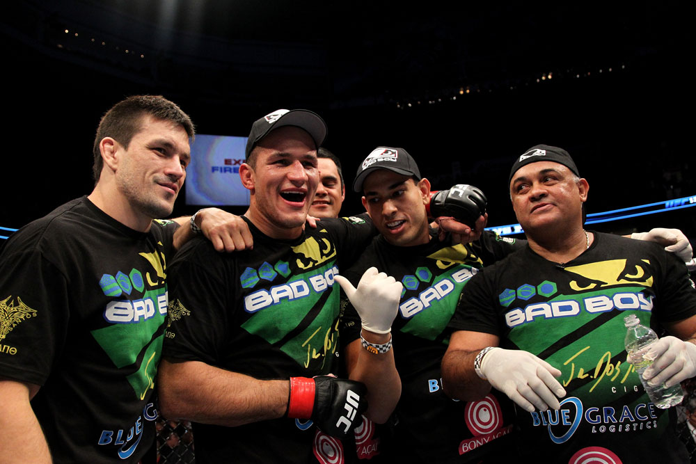 Junior dos Santos, Demian Maia & Team