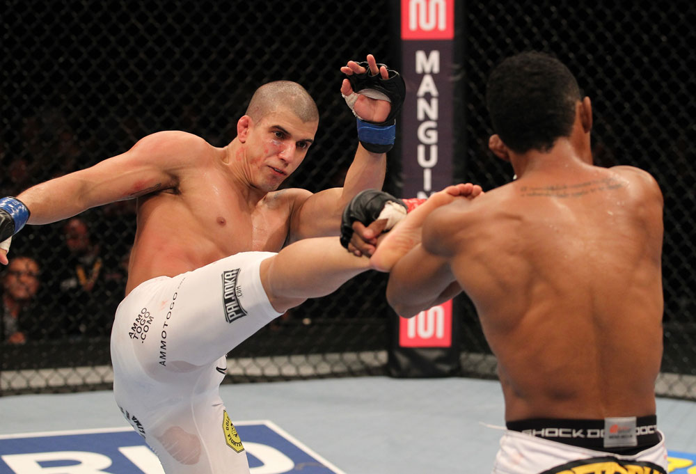 Yuri Alcantara vs Felipe Arantes