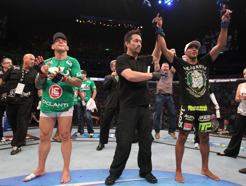 Edson Barboza & Ross Pearson