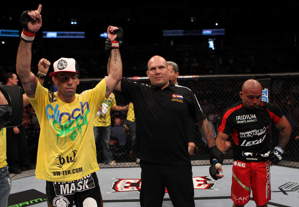Junior Assuncao celebrates his win