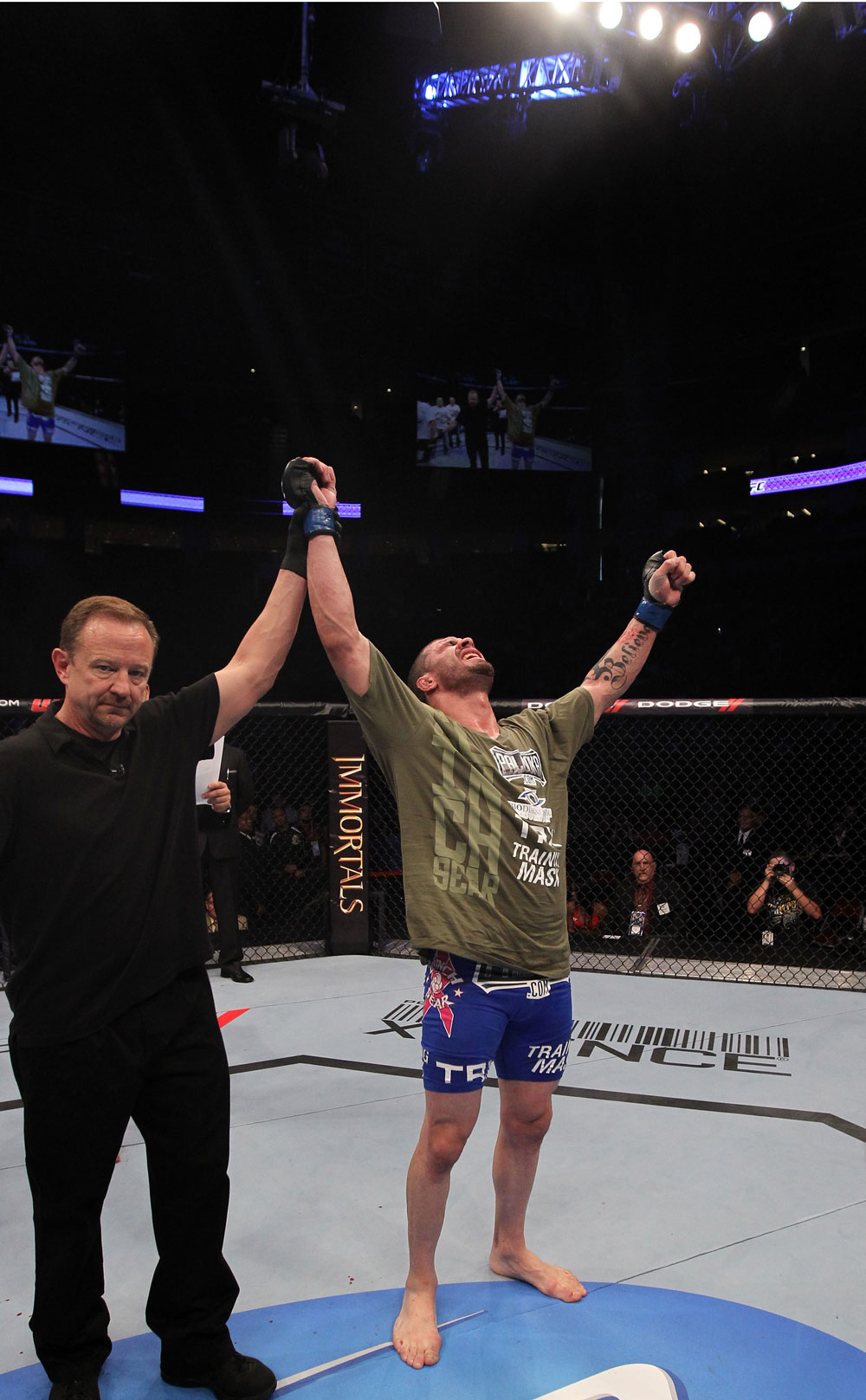Mike Massenzio celebrates his win over Steve Cantwell