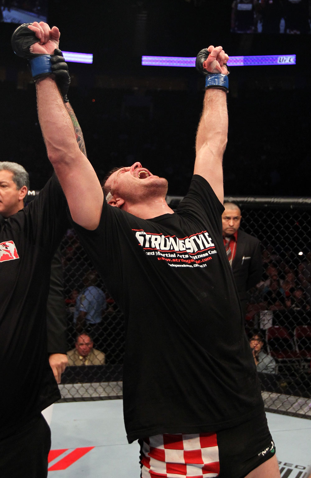 Stipe Miocic celebrates his win over Joey Beltran
