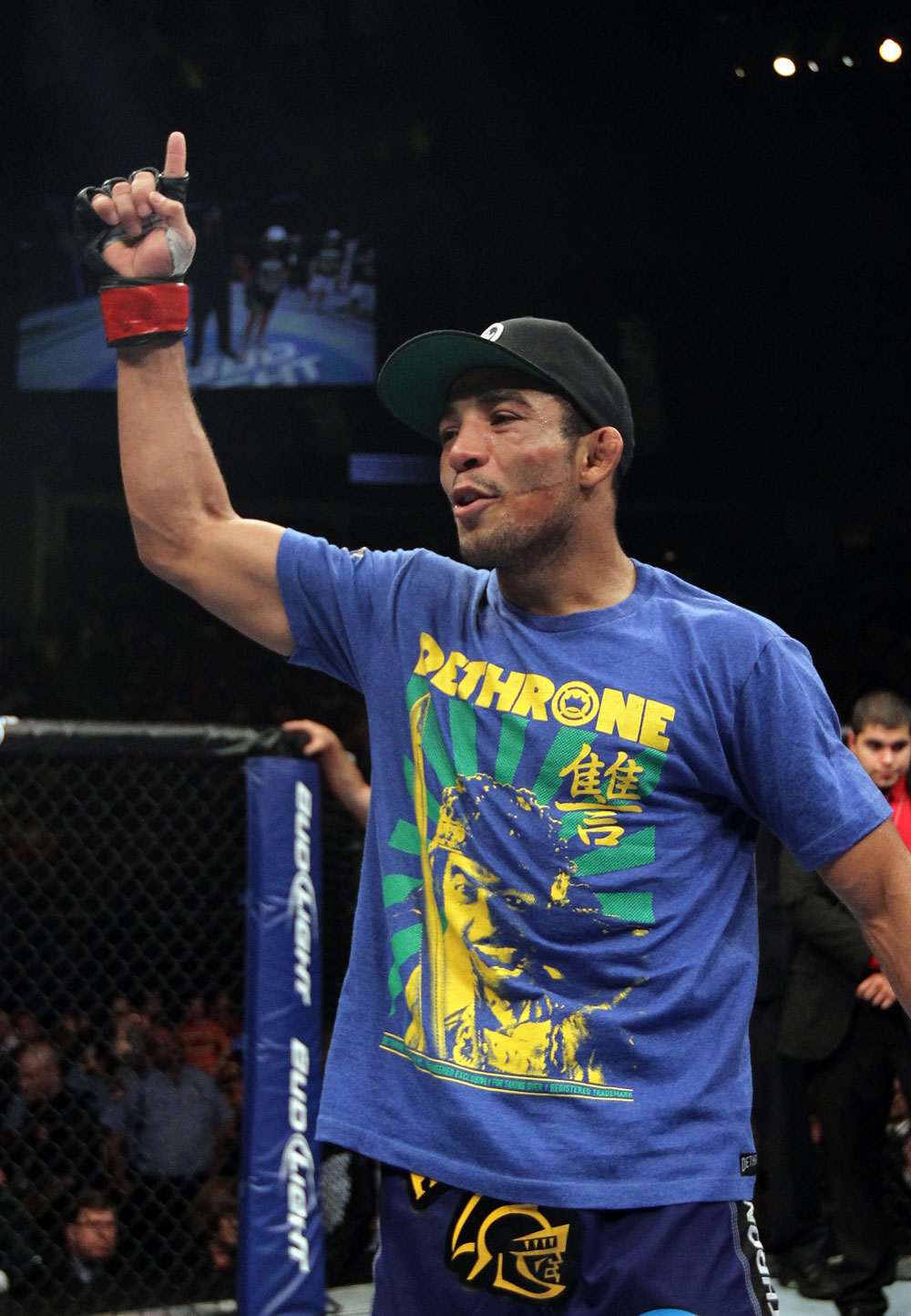 Jose Aldo celebrates his win