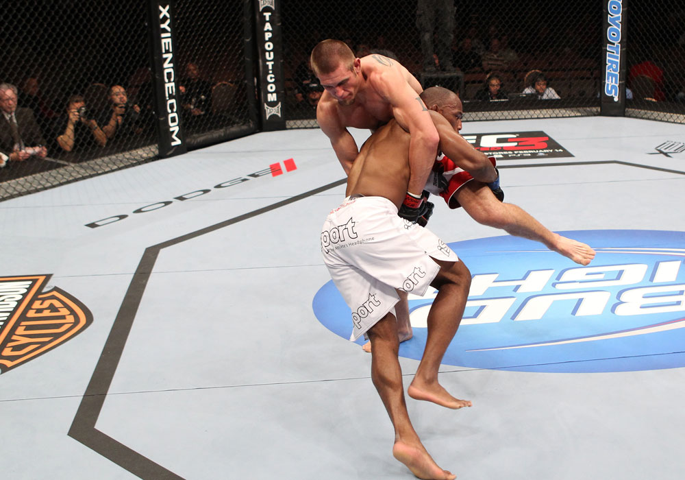 Dustin Jacoby vs Clifford Starks