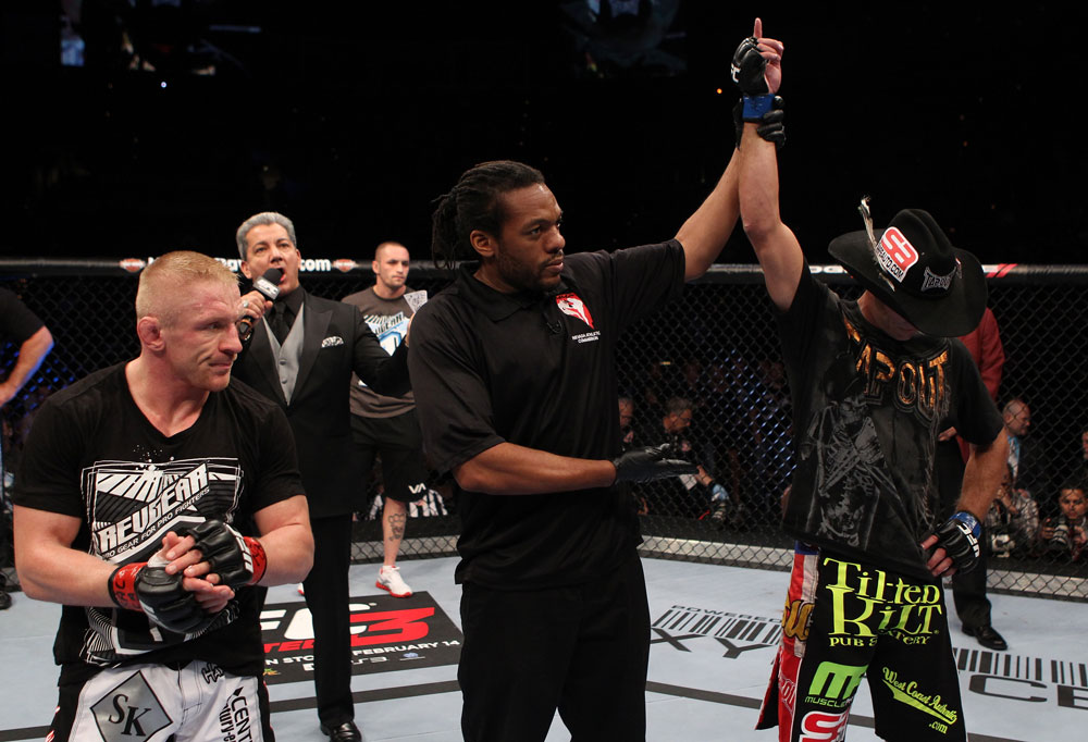 Donald Cerrone celebrates his win