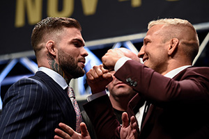 (L-R) Opponents Cody Garbrandt and TJ Dillashaw face off during the UFC 217 news conference inside T-Mobile Arena on October 6, 2017 in Las Vegas, Nevada. (Photo by Brandon Magnus/Zuffa LLC)