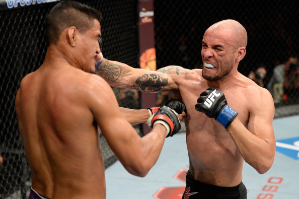 Araujo connects with a right hand Araujo connects with a right hand