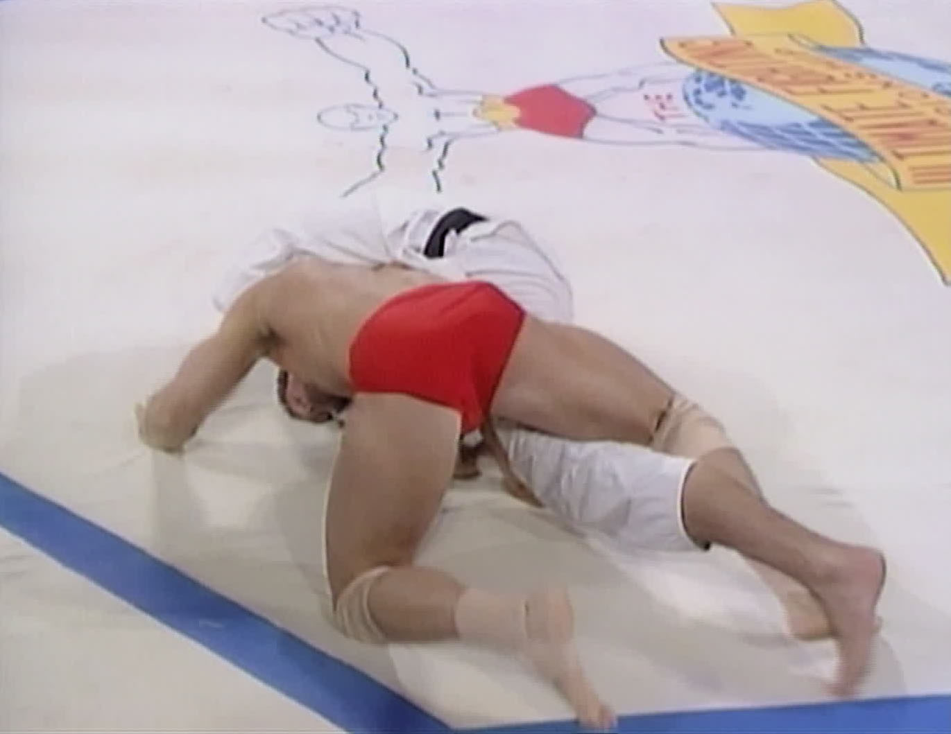 Gracie forces Shamrock to tap Gracie forces Shamrock to tap