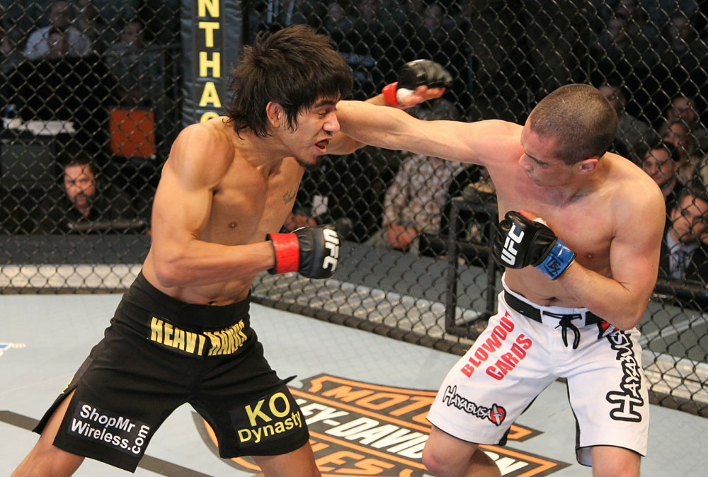 (L)Campuzano vs.(R) Cariaso