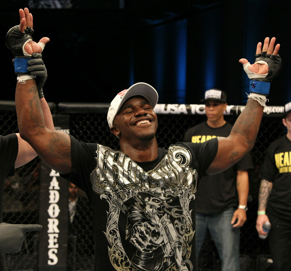 Melvin Guillard celebrates his win over Evan Dunham