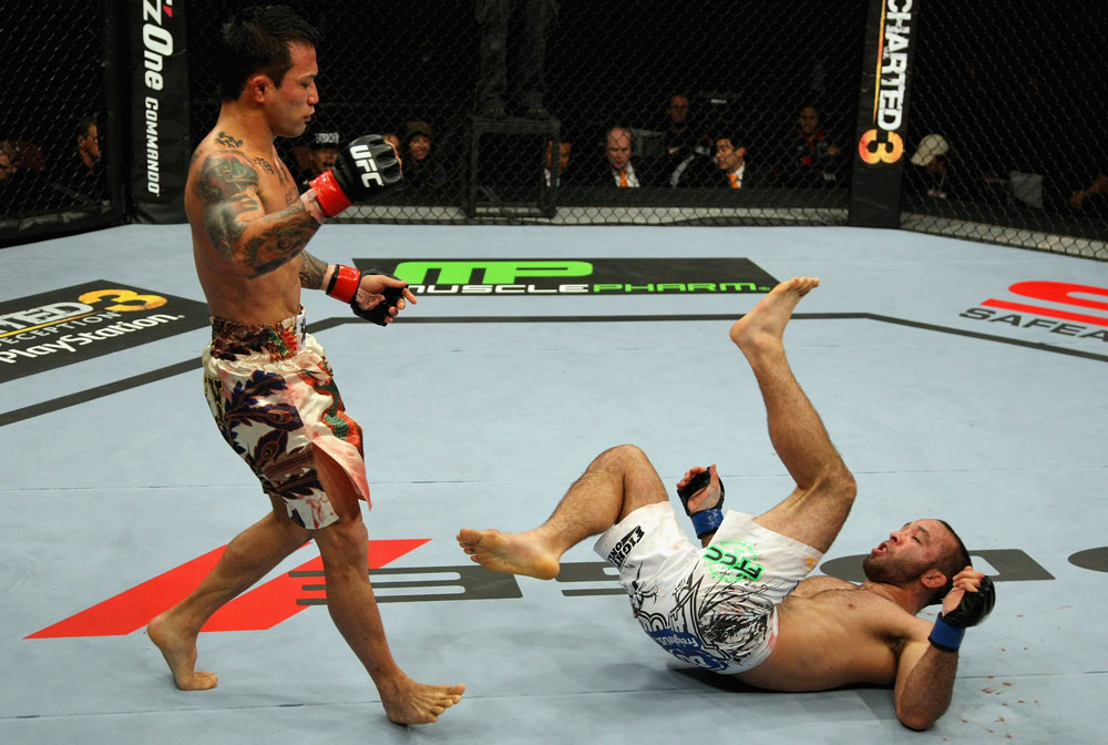 Darren Uyenoyama vs Norifumi Yamamoto