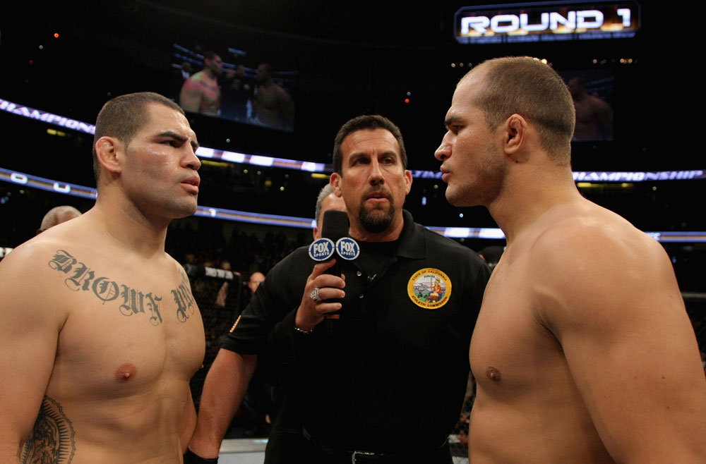 Junior dos Santos vs Cain Velasquez
