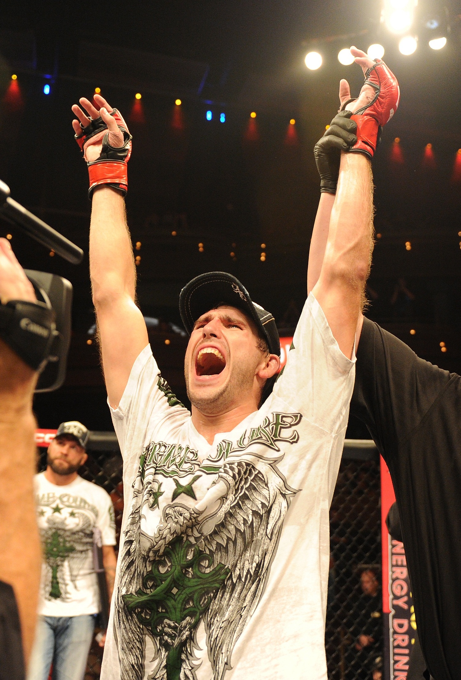 Strikeforce lightweight Ryan Couture