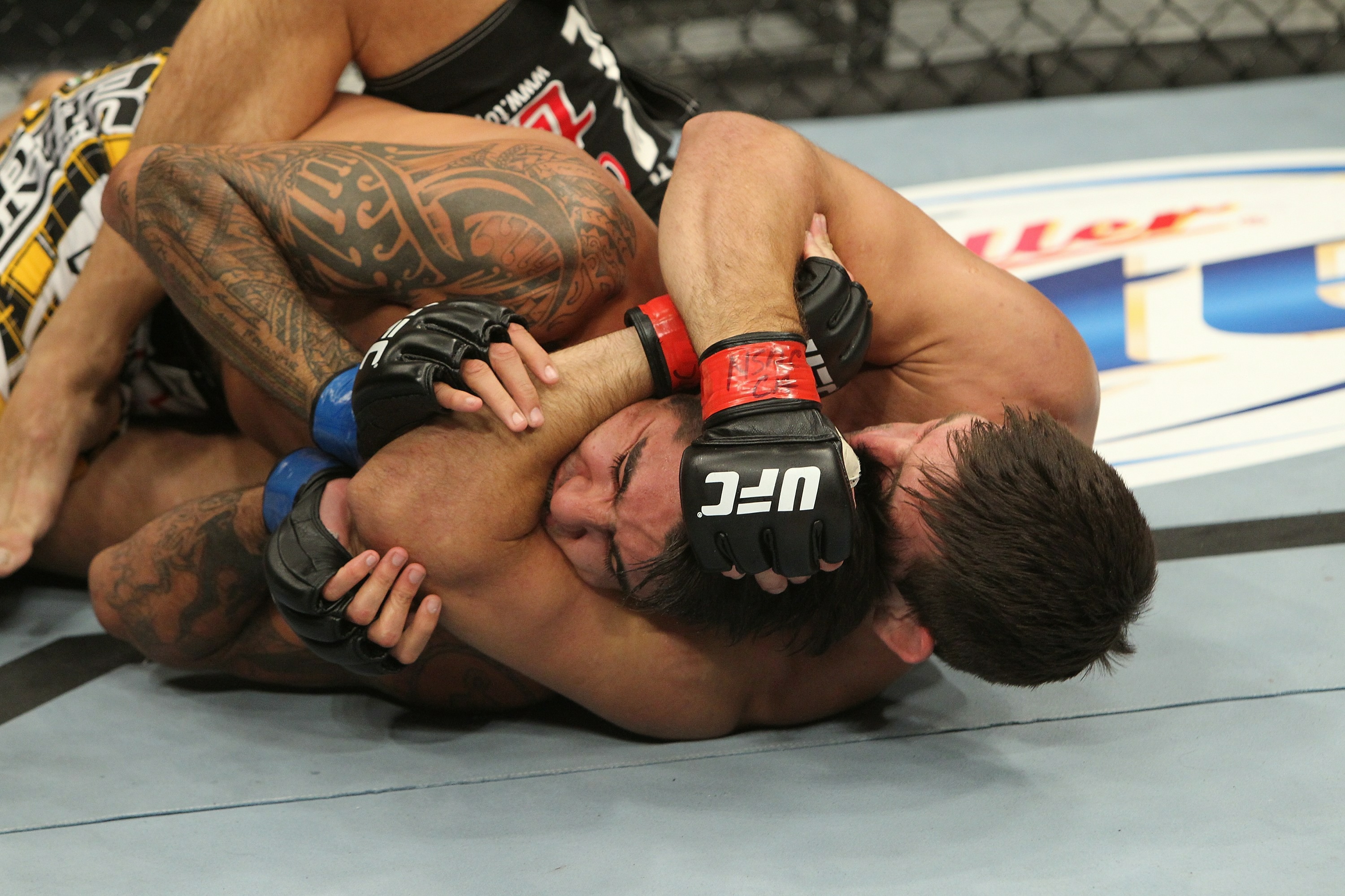Demian Maia vs Kendall Grove