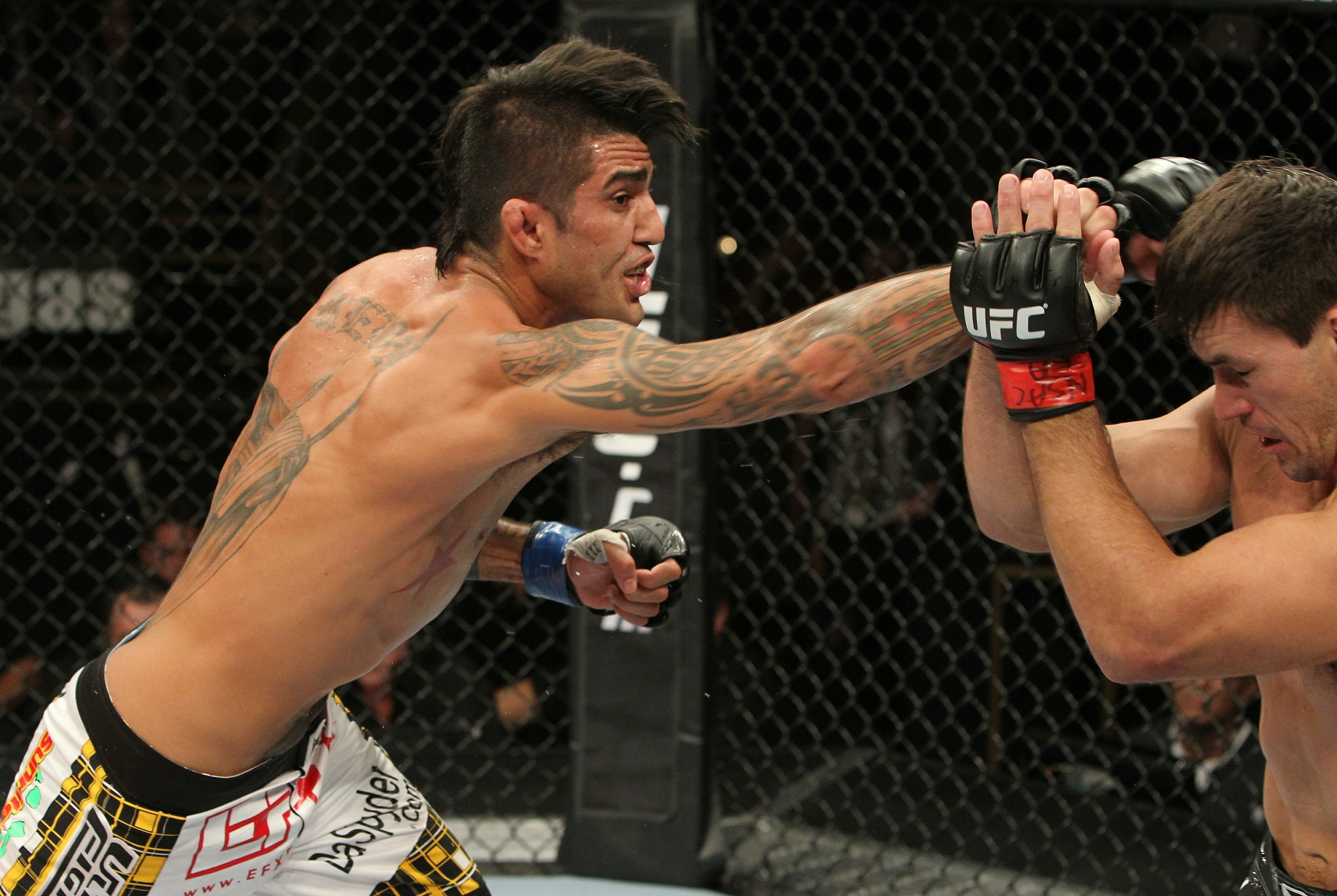 Demian Maia vs Kendall Grove